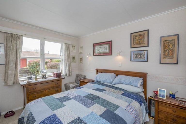 Photo of property in 153a Queen Street West, Levin, 5510