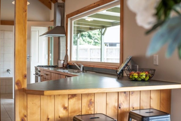 Photo of property in 2/35 Silverwood Lane, Leamington, Cambridge, 3495