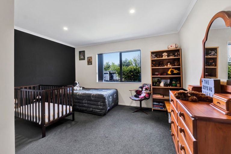 Photo of property in 38 Montague Grove, Stratford, 4332