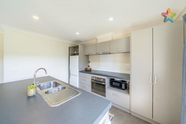 Photo of property in 23 Speldhurst Grove, Stokes Valley, Lower Hutt, 5019