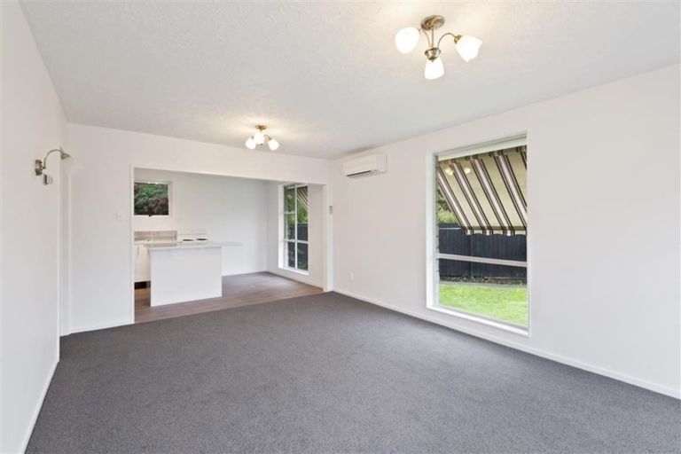 Photo of property in 1/12 Ruddenklau Lane, Bishopdale, Christchurch, 8053