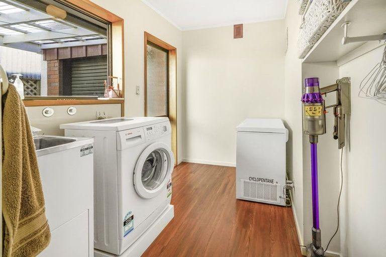 Photo of property in 98 Totara Drive, Pukete, Hamilton, 3200