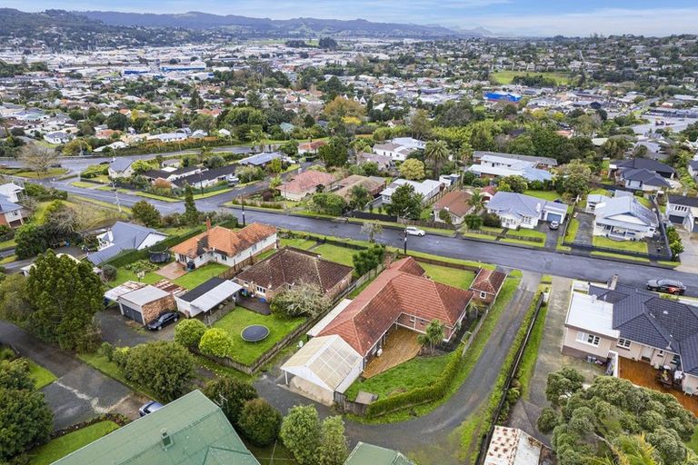 Photo of property in 86 Fourth Avenue, Woodhill, Whangarei, 0110