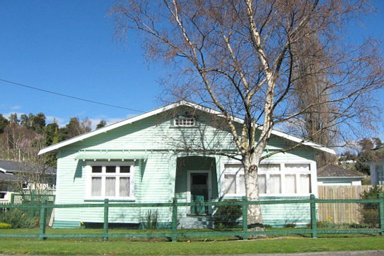 Photo of property in 20 Goldfinch Street, Taihape, 4720