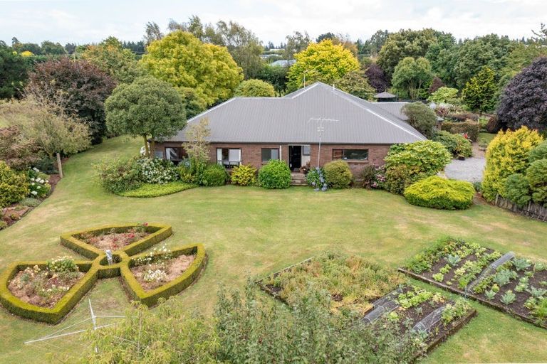 Photo of property in 44 Taits Road, Newland, Ashburton, 7772