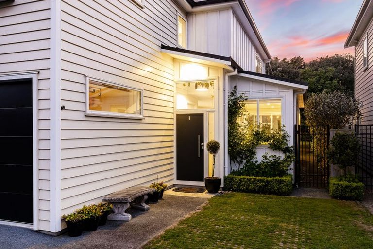 Photo of property in 20 Glide Lane, Whitby, Porirua, 5024