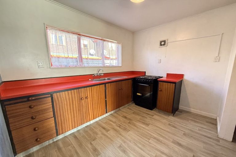 Photo of property in 613 Miller Street, Hastings, 4122