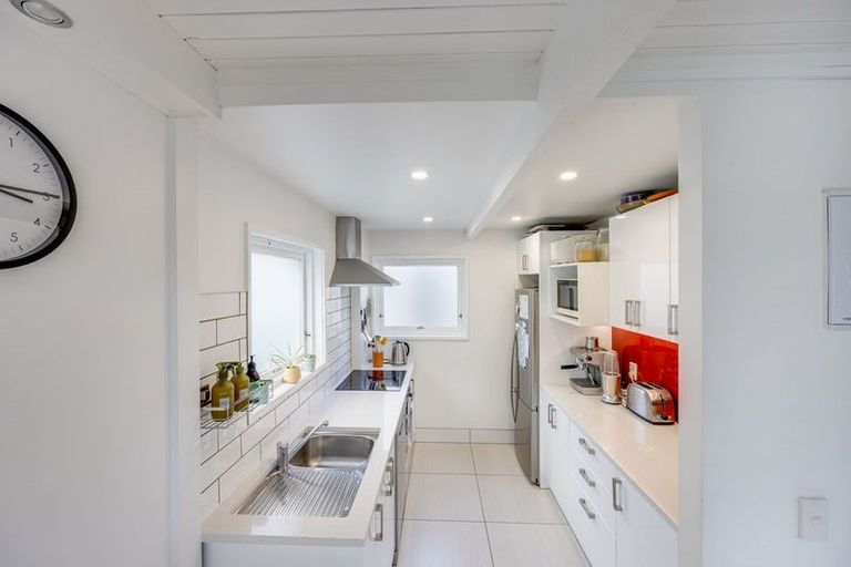 Photo of property in 10 Cottleville Terrace, Thorndon, Wellington, 6011