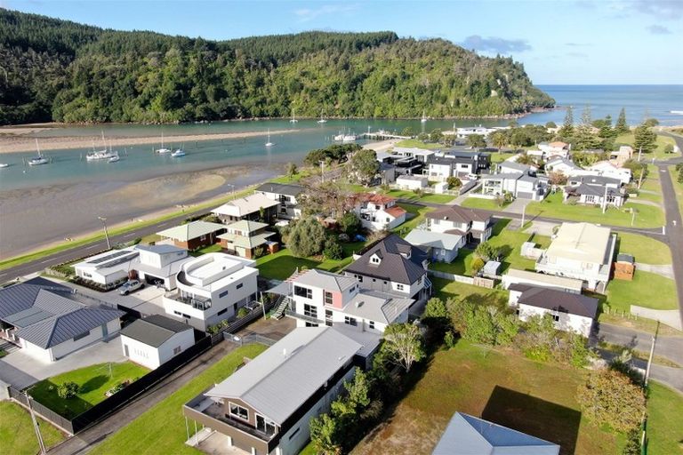 Photo of property in 600b Rutherford Road, Whangamata, 3620