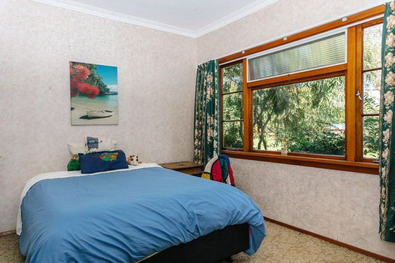 Photo of property in 3 King Street, Dannevirke, 4930