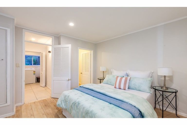 Photo of property in 2/9 Selwyn Avenue, Glen Eden, Auckland, 0602