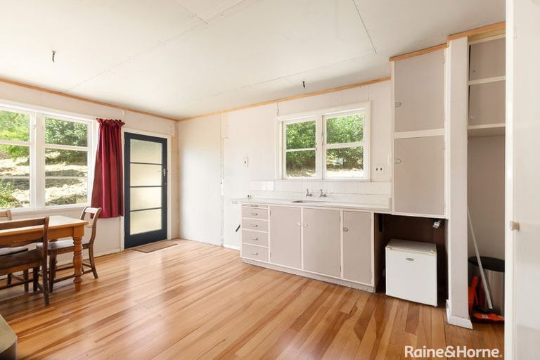 Photo of property in 371 Longbush Road, Hinakura, Masterton, 5884