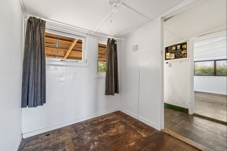 Photo of property in 50a Woodleigh Street, Frankleigh Park, New Plymouth, 4310