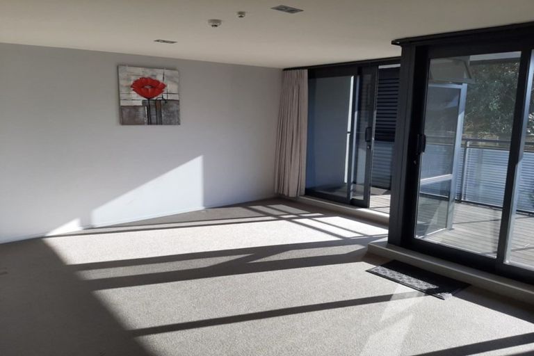 Photo of property in 2-06/424 Maunganui Road, Mount Maunganui, 3116
