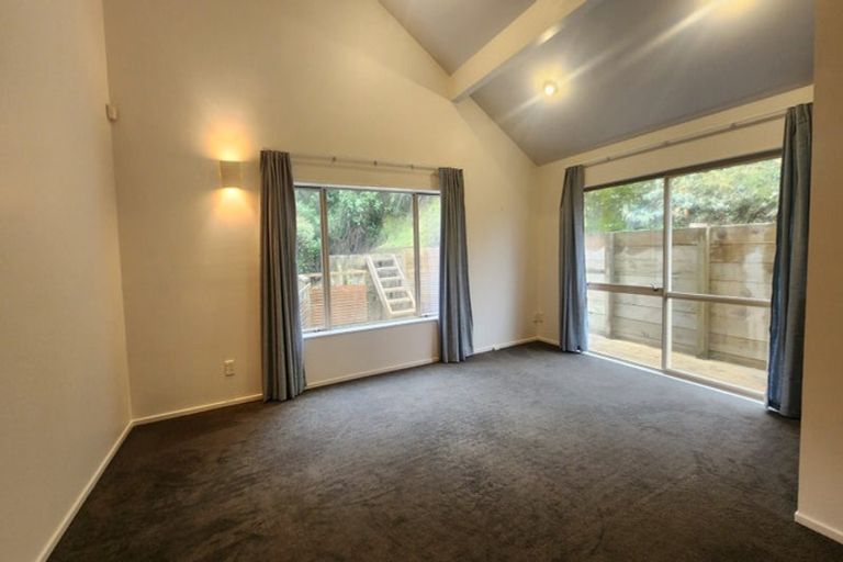 Photo of property in 20 Kimberley Way, Khandallah, Wellington, 6035