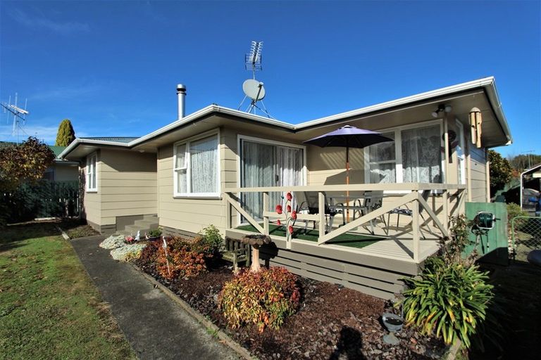 Photo of property in 26 Tarapunga Place, Tokoroa, 3420