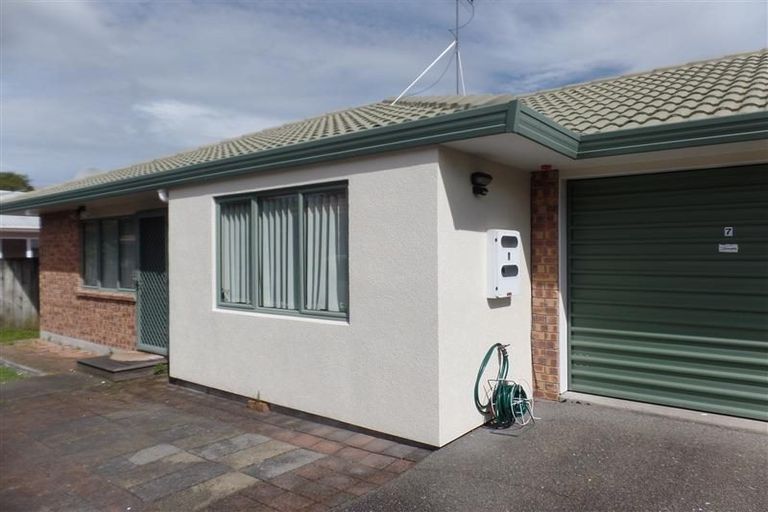 Photo of property in 7/43 Fruitvale Road, New Lynn, Auckland, 0600