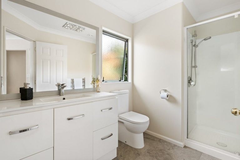 Photo of property in 1 Glenrowan Rise, Bethlehem, Tauranga, 3110