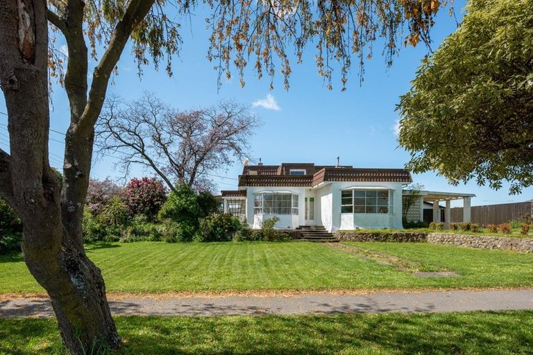 Photo of property in 11 Holdaway Street, Riversdale, Blenheim, 7201