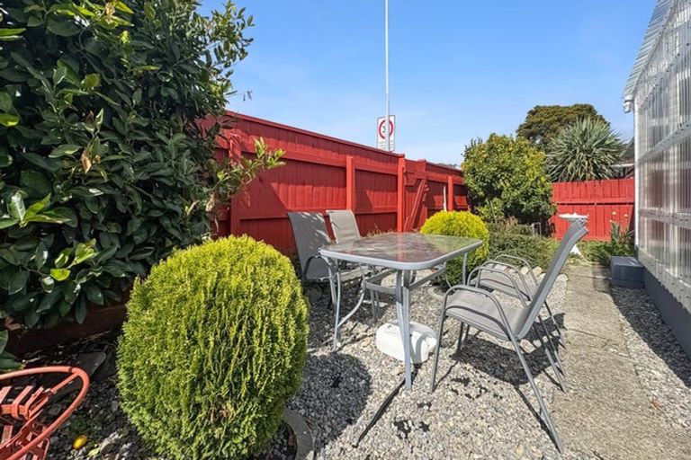 Photo of property in 4/2 Benzie Avenue, Elderslea, Upper Hutt, 5018