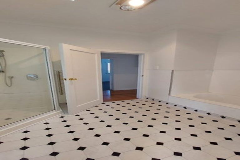 Photo of property in 78 Edgecumbe Road, Tauranga, 3110