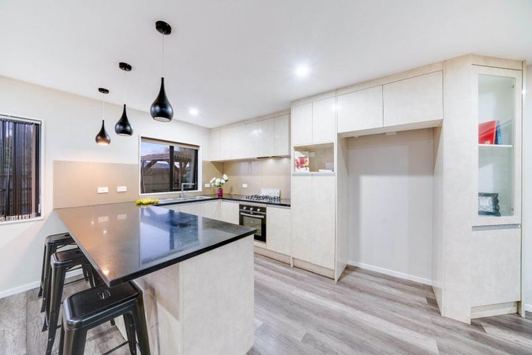 Photo of property in 43a Thompson Terrace, Manurewa, Auckland, 2102