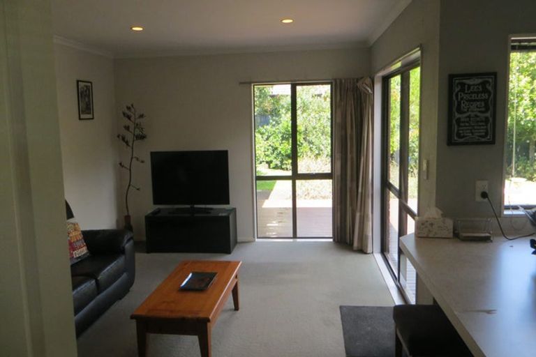Photo of property in 40 Leafield Crescent, Henderson, Auckland, 0612