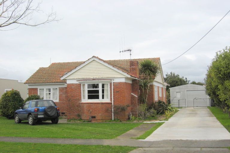 Photo of property in 36 Princes Street, Levin, 5510