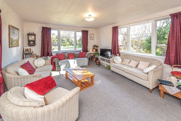 Photo of property in 11 Cambridge Street, Patea, 4520