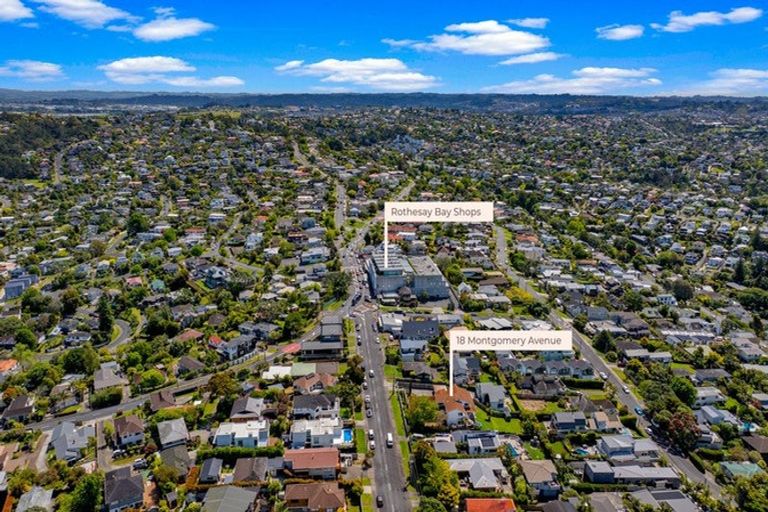 Photo of property in 18 Montgomery Avenue, Rothesay Bay, Auckland, 0630