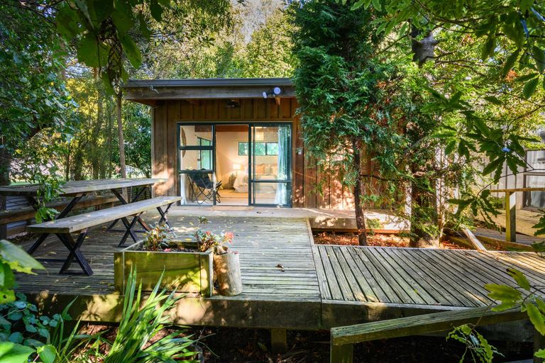 Photo of property in 6 Lincoln Street, Ashhurst, 4810