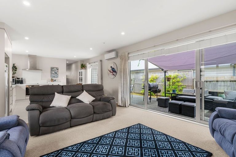 Photo of property in 21 Fairwater Road, Warkworth, 0910