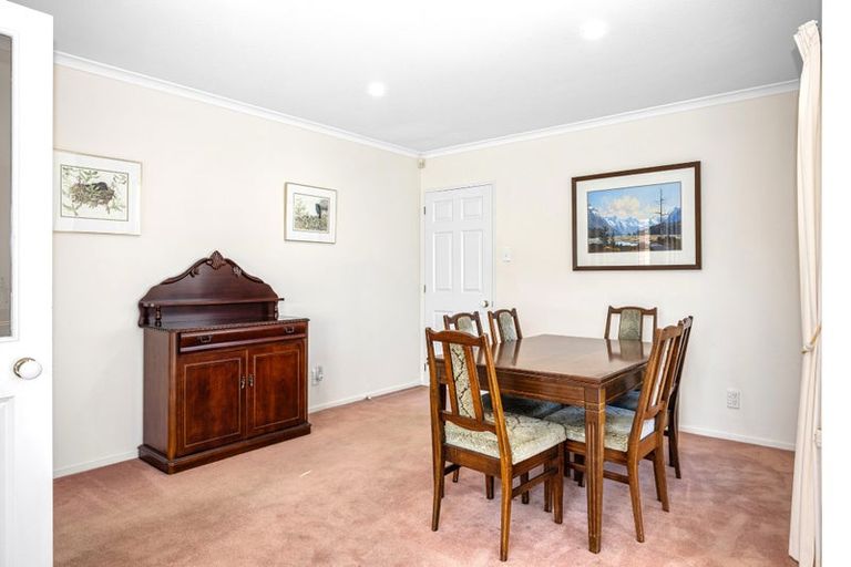 Photo of property in 49 Showgate Avenue, Sockburn, Christchurch, 8042