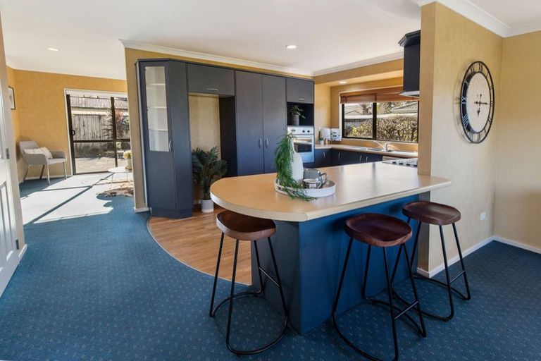 Photo of property in 16 Alba Place, Cambridge, 3434