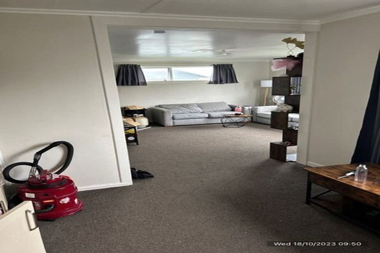 Photo of property in 3a Strange Street, Waitara, 4320