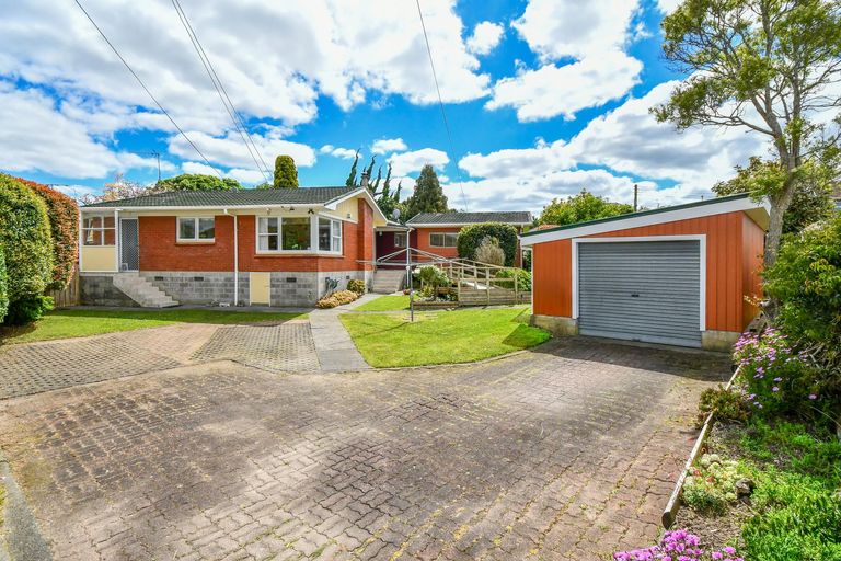 Photo of property in 49 Weymouth Road, Manurewa, Auckland, 2102