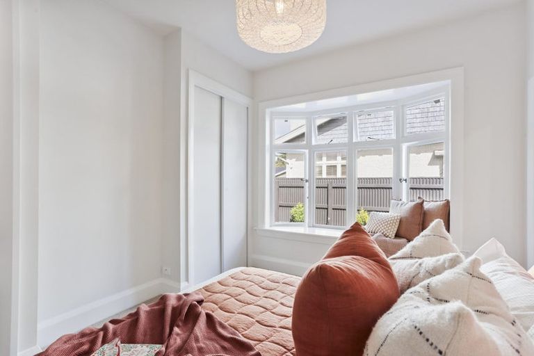 Photo of property in 10 Ayers Street, Rangiora, 7400