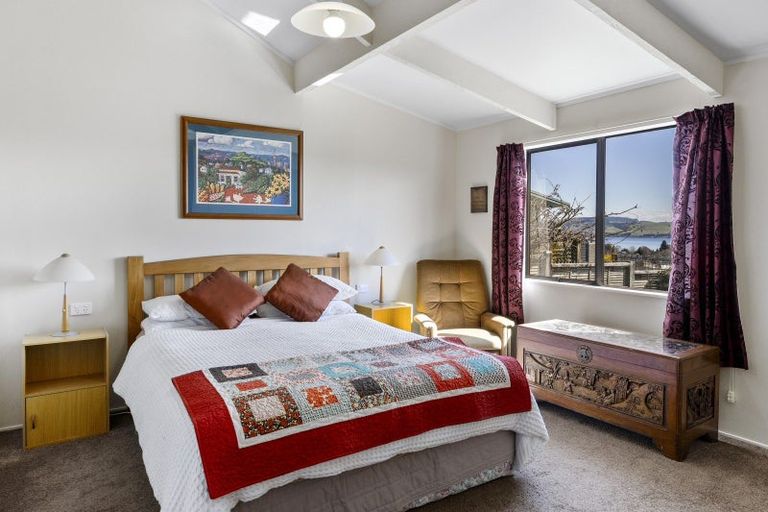 Photo of property in 5 Kempton Place, Richmond Heights, Taupo, 3330