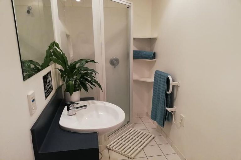 Photo of property in Terrace Heights Apartments, 3b/163 The Terrace, Wellington Central, Wellington, 6011