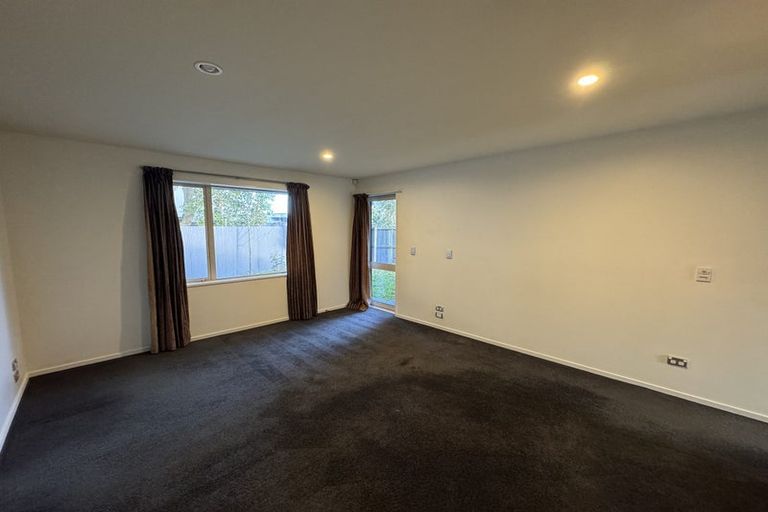 Photo of property in 35a Tensing Place, Sockburn, Christchurch, 8042