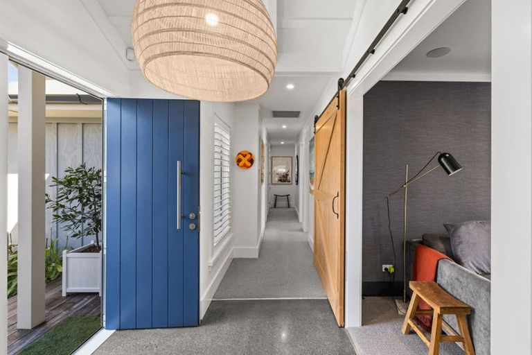 Photo of property in 18a Reynolds Road, Havelock North, 4130