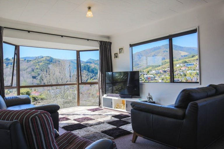 Photo of property in 2/14 Jerningham Street, Enner Glynn, Nelson, 7011