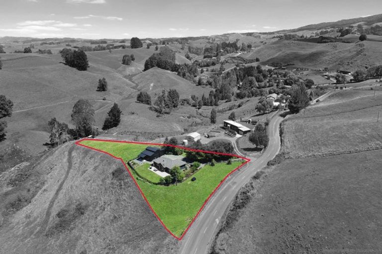 Photo of property in 125 Te Tahi Road, Puketotara, Te Awamutu, 3876