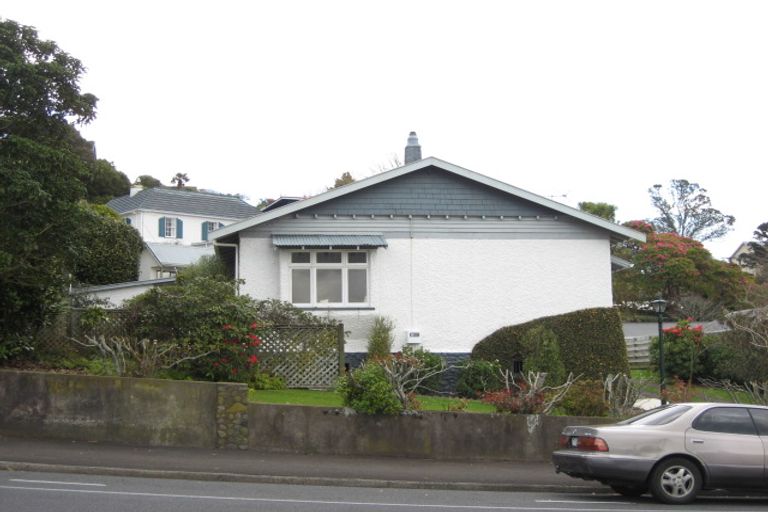 Photo of property in 70 Morley Street, New Plymouth, 4310