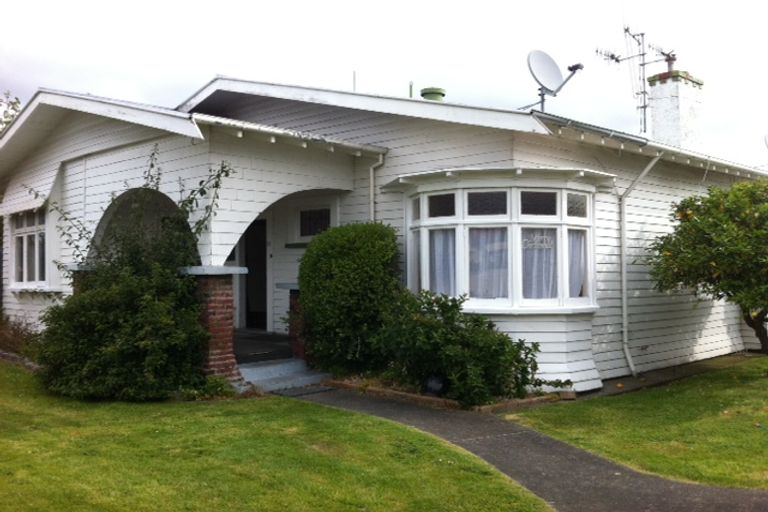 Photo of property in 21 Aroha Street, Takaro, Palmerston North, 4410