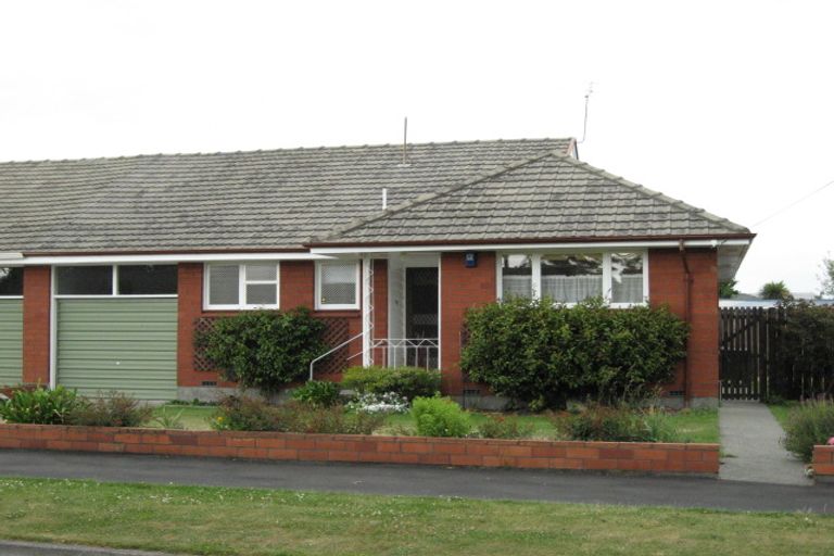 Photo of property in 1/22 Whitby Street, Burnside, Christchurch, 8053