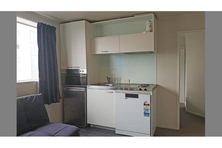 Photo of property in 34 Kingston Street, Awapuni, Palmerston North, 4412