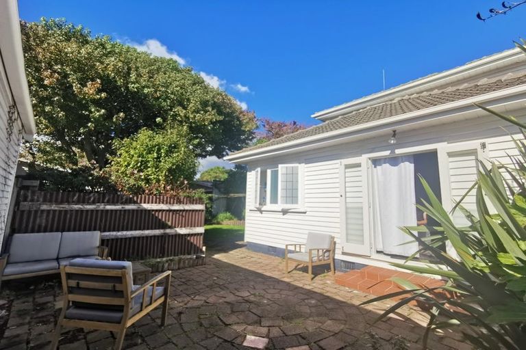 Photo of property in 12 Cornwall Street, Hutt Central, Lower Hutt, 5010