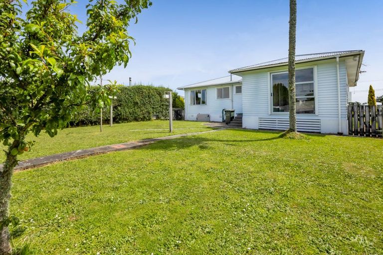 Photo of property in 130 Miranda Street, Stratford, 4332