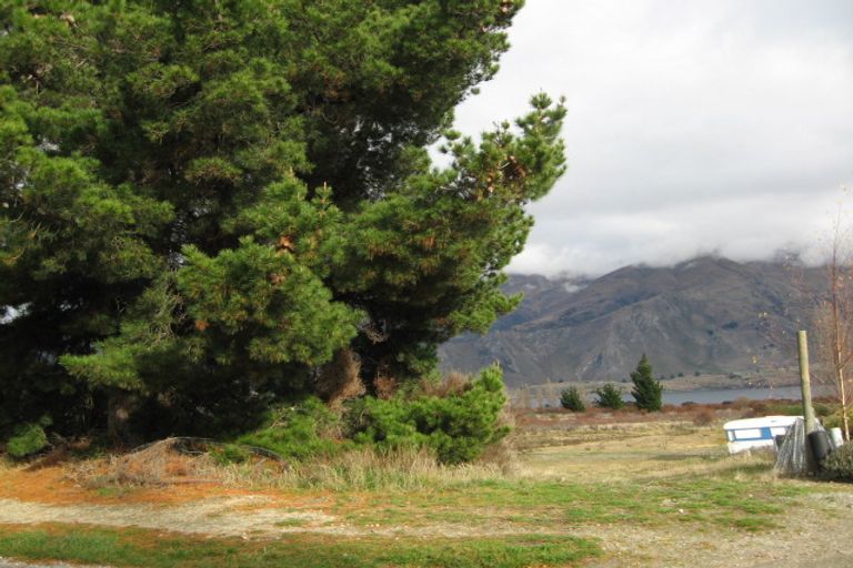 Photo of property in 298 Beacon Point Road, Wanaka, 9305